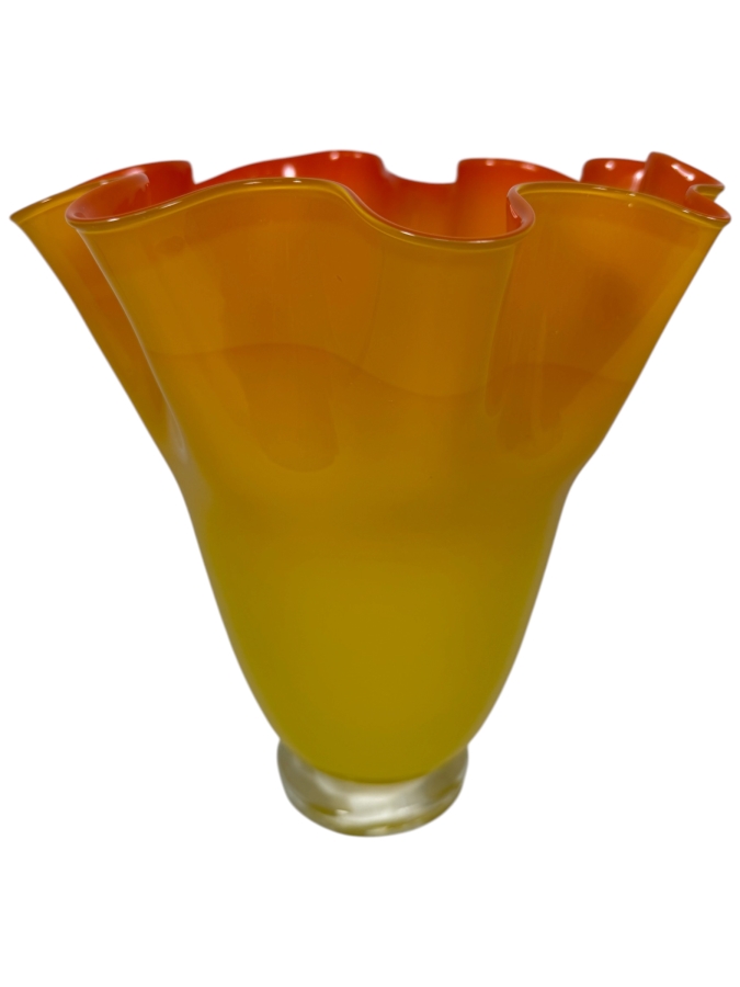 Just Added - Gorgeous Designs Art Glass Handkerchief Vase 9.5'H
