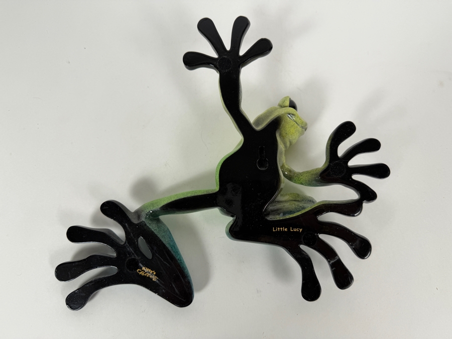 Just Added - Kitty's Critters Little Lucy Ricky Resin Wall Frog Sculpture 10 X 9 [Photo 3]