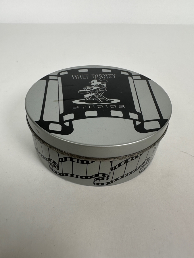 Disney Walt Disney Studios Director Mickey Mouse Limited Edition Fossil Tank Watch With Collector Tin
 [Photo 4]