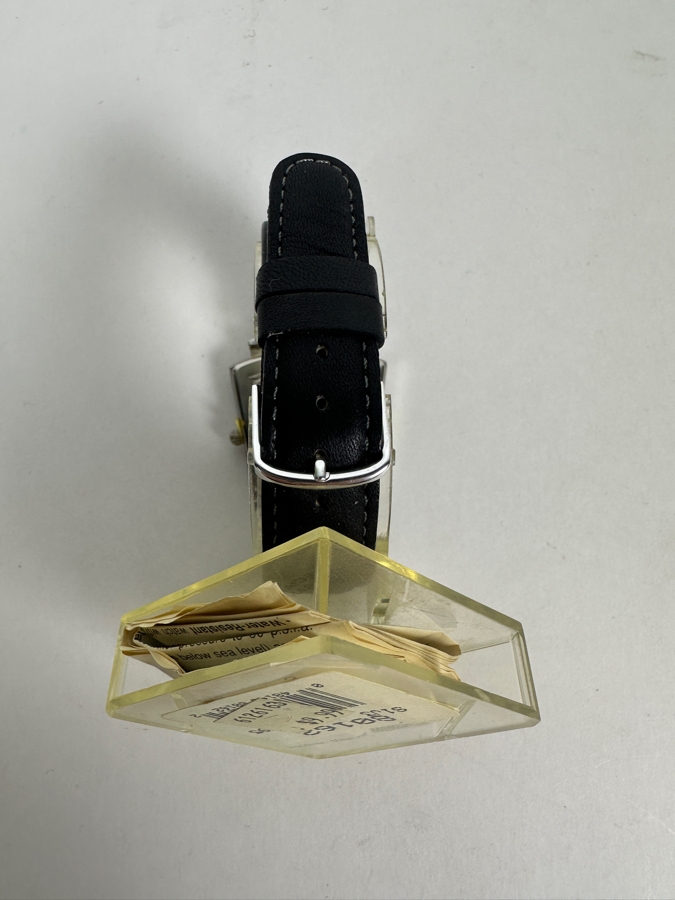 Disney The Nightmare Before Christmas Timex Lock Shock And Barrel Shield Shape Wristwatch With Original Stand [Photo 3]