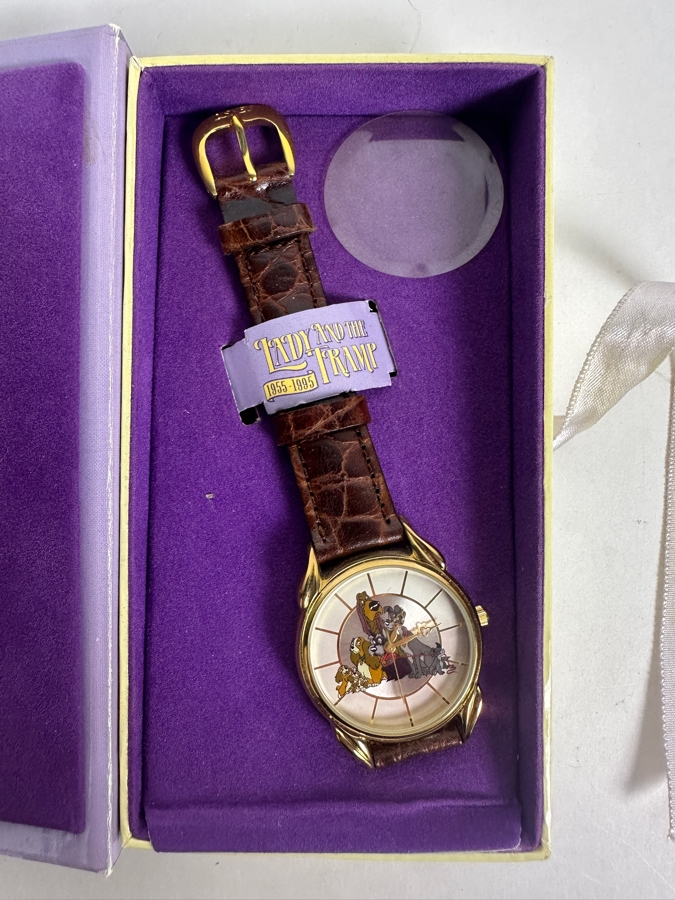 Disney Lady And The Tramp 40th Anniversary Limited Edition Fossil Watch With Purple Velvet Gift Box [Photo 2]