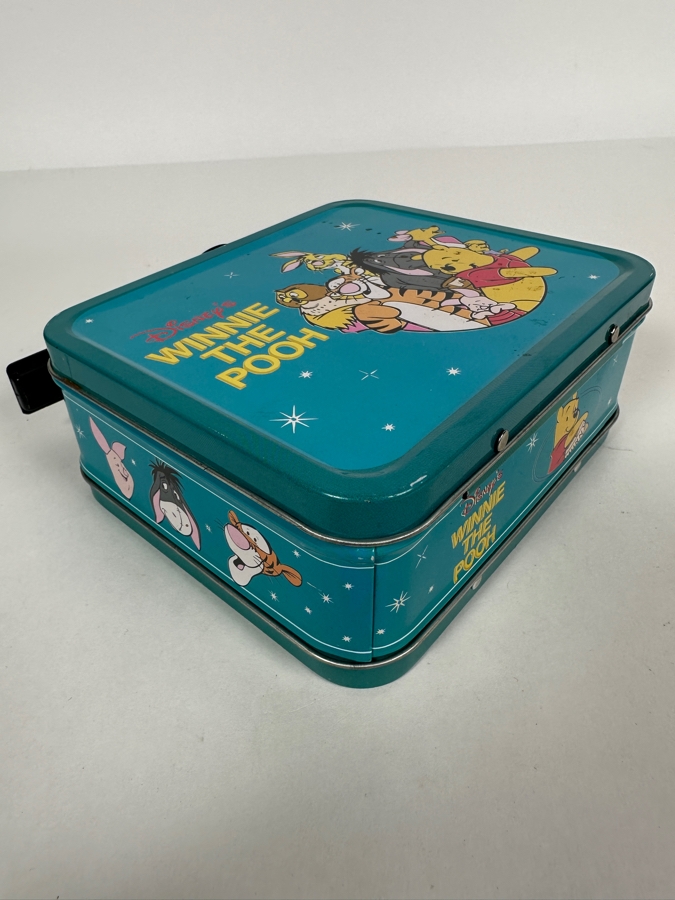 Disney Winnie The Pooh Limited Edition Lunch Box Series Watch And Pin Set [Photo 7]