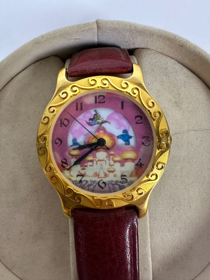 Disney Aladdin Limited Edition Fossil Watch With Palace Dial And Padded Collector Tin [Photo 3]