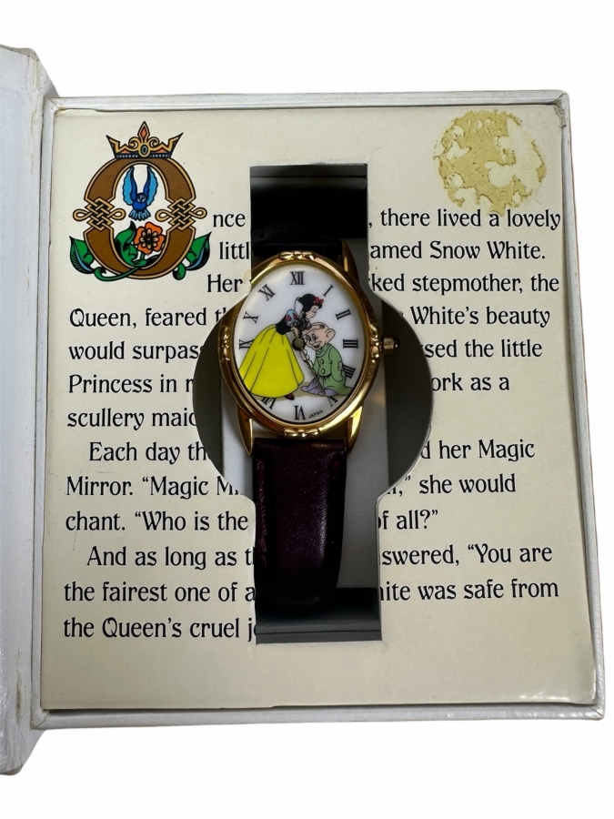 1993 Walt Disney Snow White & The Seven Dwarfs Fantasma Storybook Watch With Original Packaging