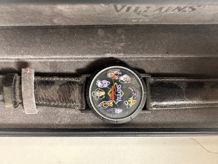 Disney Villains Character Collage Mickey Inc. Limited Edition Wristwatch With Original Display Case [Photo 2]