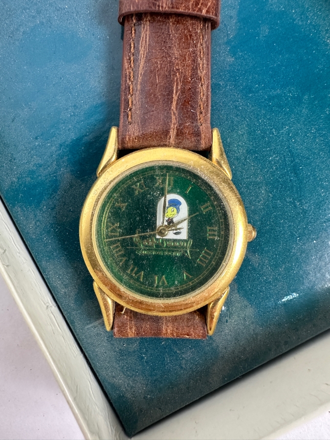 Disney Jiminy Cricket Walt Disney Collectors Society Fossil 1997 Wristwatch With Original Display Box [Photo 3]
