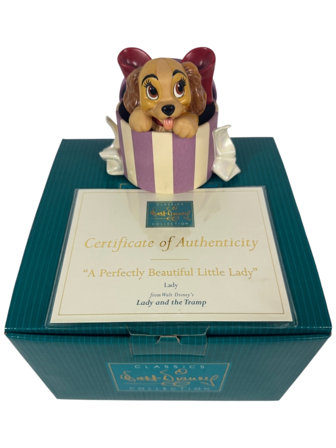 Disney Classics Walt Disney Collection A Perfectly Beautiful Little Lady Figurine With Original Box And Certificate Of Authenticity