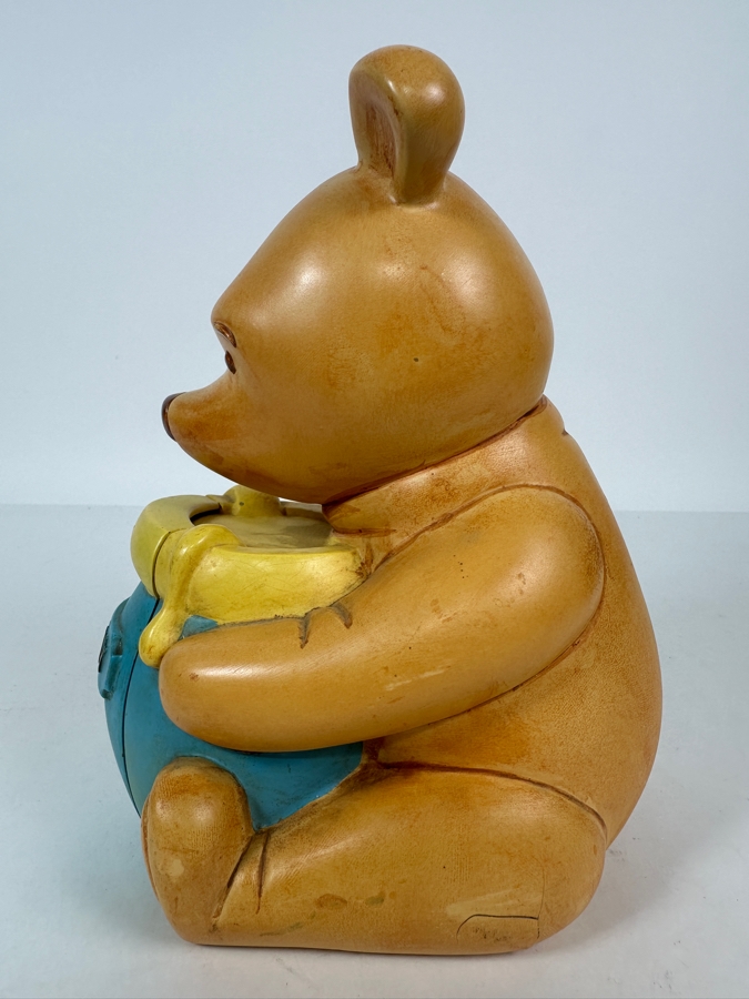 Disney Winnie The Pooh Limited Edition 5,000 Fossil Watch With Figural Hunny Pot Display Case [Photo 4]