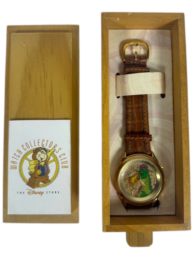 Disney Pete's Dragon Limited Edition Fossil Watch Collectors Club Series IV Log Car Train Display Case