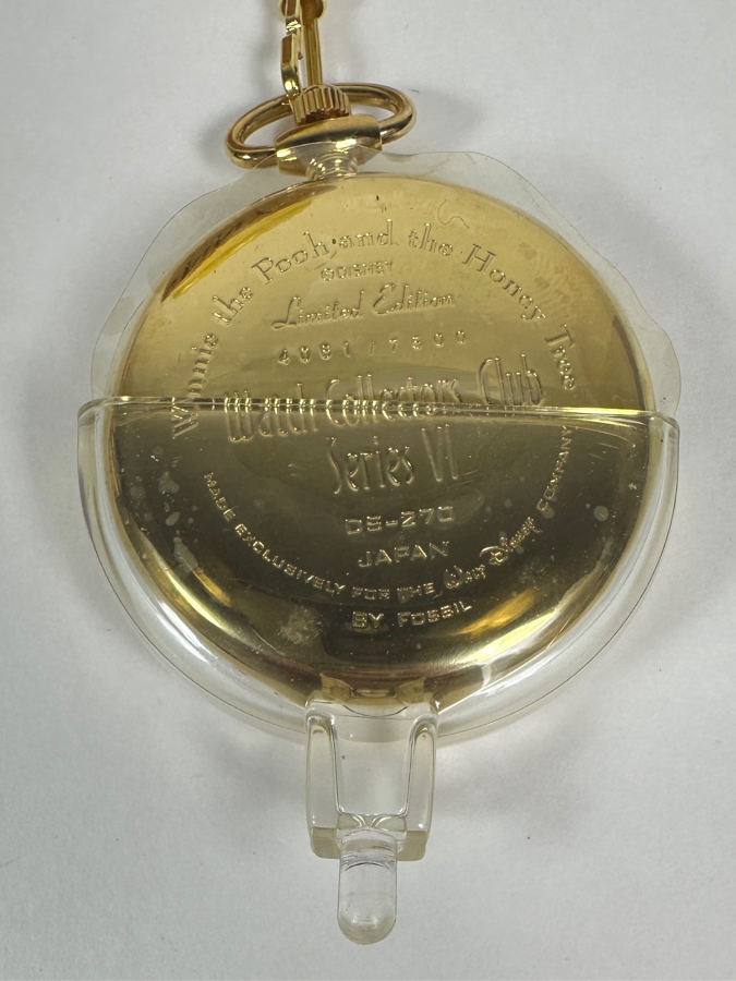Disney Winnie The Pooh Limited Edition Fossil Pocket Watch With Figural Hunny Pot Display Case [Photo 4]