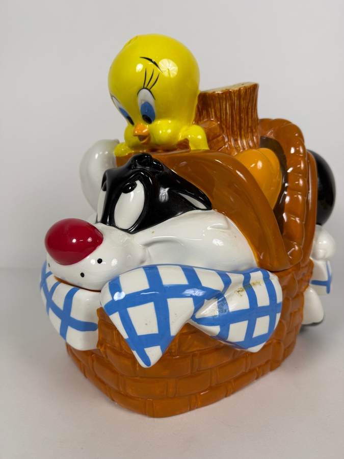Just Added - Vintage 1999 Warner Bros. Looney Tunes Ceramic Cookie Jar Featuring Sylvester The Cat And Tweety Bird 11'H [Photo 3]