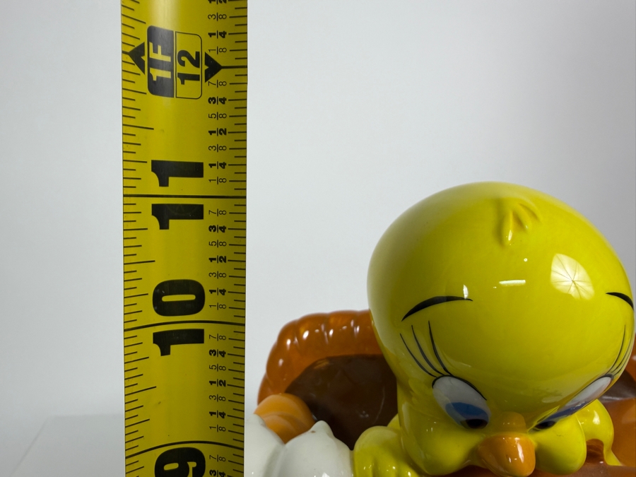 Just Added - Vintage 1999 Warner Bros. Looney Tunes Ceramic Cookie Jar Featuring Sylvester The Cat And Tweety Bird 11'H [Photo 8]