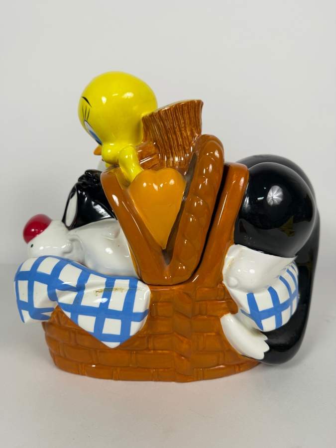 Just Added - Vintage 1999 Warner Bros. Looney Tunes Ceramic Cookie Jar Featuring Sylvester The Cat And Tweety Bird 11'H [Photo 4]