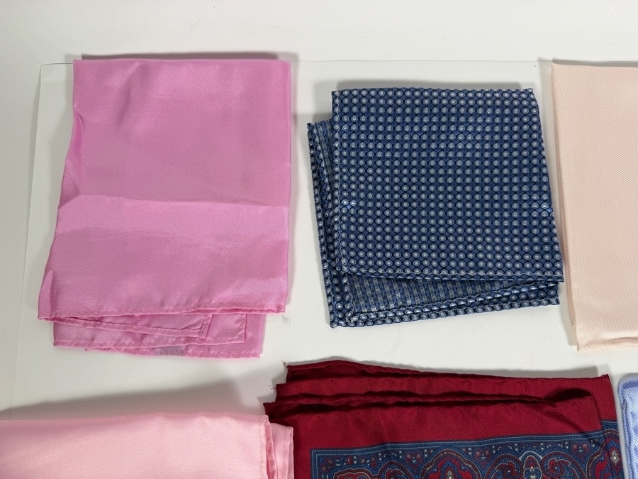 Just Added - Collection Of (13) Men's Handkerchiefs [Photo 6]