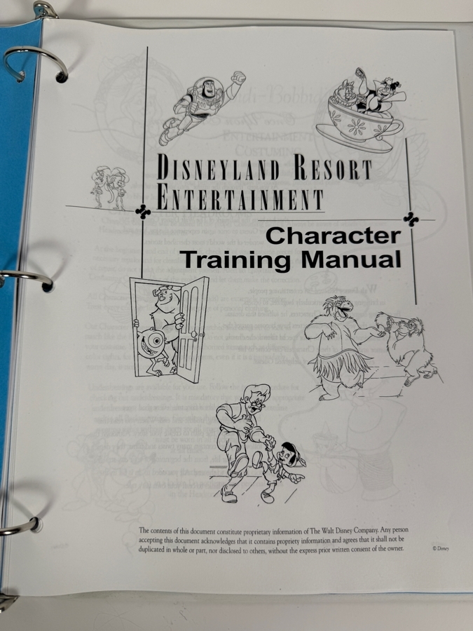 Just Added - Disney Entertainment Productions Character / Imaging Department JOI Character Training Manual Binder [Photo 7]