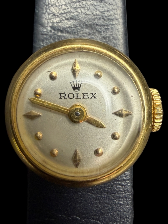 Vintage 18k Gold Ladies Rolex Wrist Watch [Photo 2]