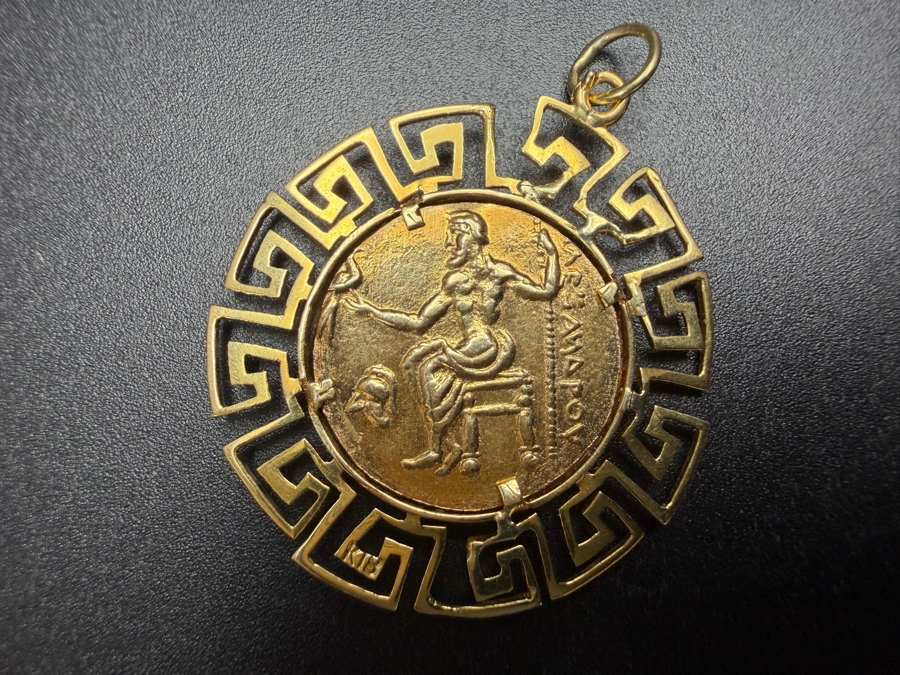 18k Gold Greek Coin Pendant 3.6g [Photo 3]