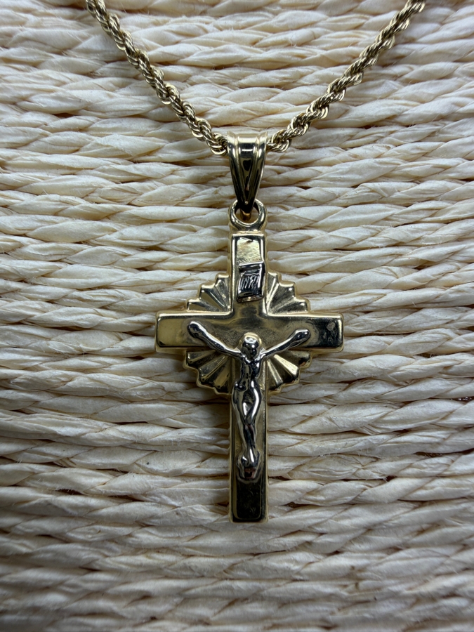 14k Gold 16' Rope Chain Necklace With 14k Gold Cross Pendant 4.2g ($360 Melt Value) [Photo 4]