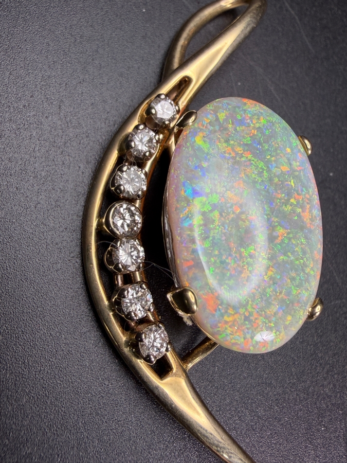 Stunning Large 14k Gold Natural Opal Pendant With (7) Diamonds Apx. 1.05cttw - Opal Is Apx. 10ct - 2.5'L Total Weight 18g Retails $4,000 [Photo 2]