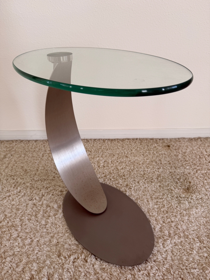 Modern Scoop Accent Table 19W X 12D X 21H [Photo 3]