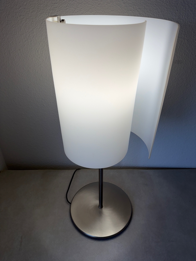 Leucos Diane T1 Modernist Contemporary Table Lamp With Sculpted Hand-Blown Glass Shade Designed By Roberto Pamio Made In Italy 27.5'H Retails $1,400 [Photo 10]