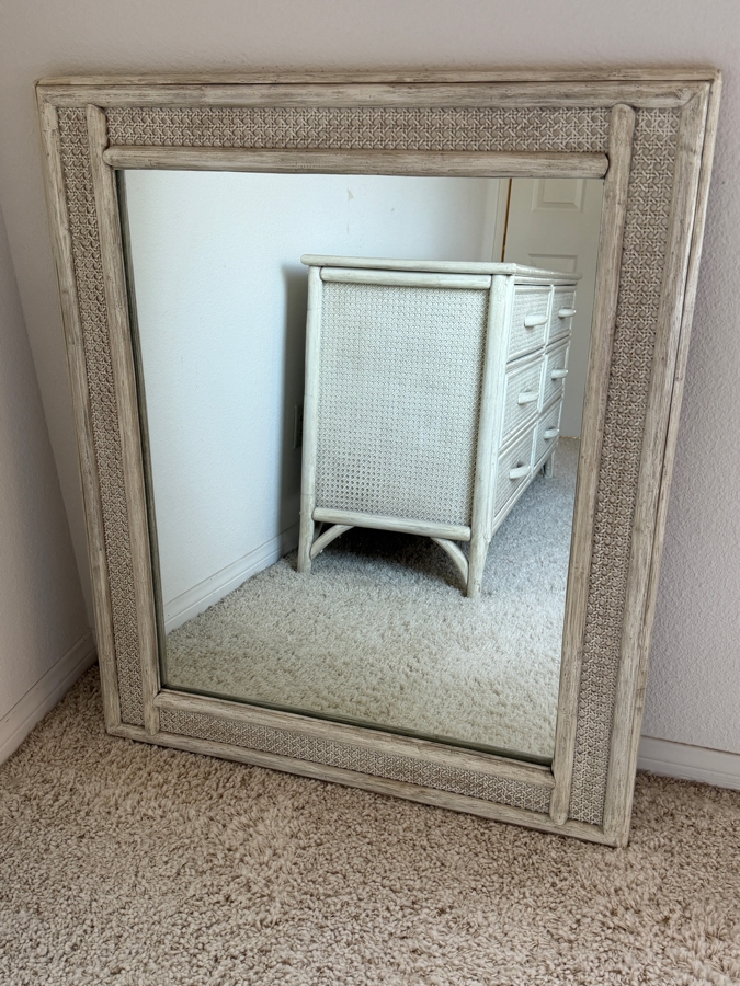 Vintage Wicker And Rattan Wall Mirror 30 X 37