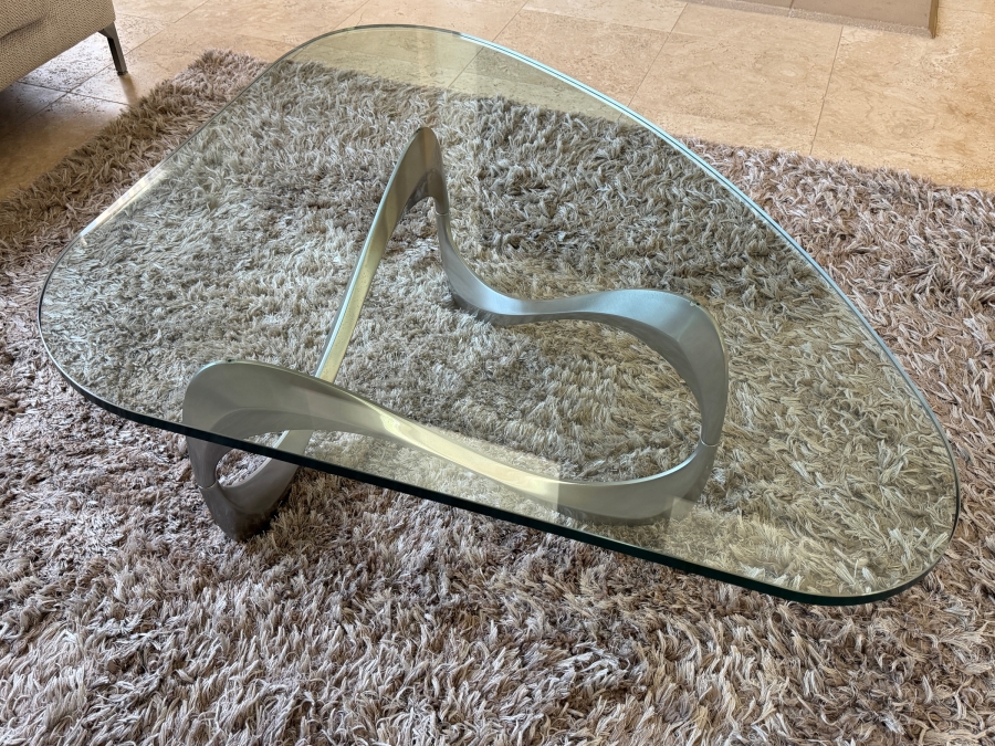 Mid-Century Modern 'Snake' Coffee Table Designed By Knut Hesterberg For Ronald Schmitt Featuring A Sculptural Cast Aluminum 40W X 46D X 15H