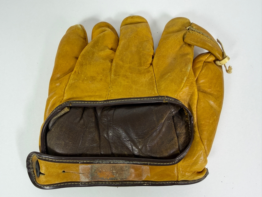Vintage Leather 'Winfield Junior Model' Baseball Glove [Photo 5]