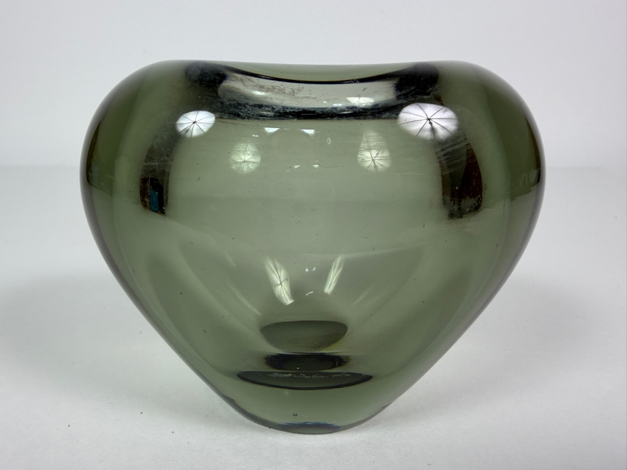 Smoky Gray Glass Vase Designed By Per Lütken For Holmegaard 3.25'H [Photo 4]