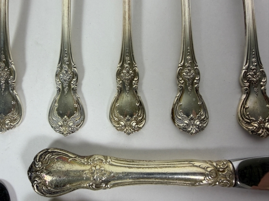 Towle Sterling Silver 'Old Master' Flatware Service (762.8g Of Sterling Silver ($1,730 Melt Value) & 455.6g Of Sterling Handled Knives) [Photo 4]