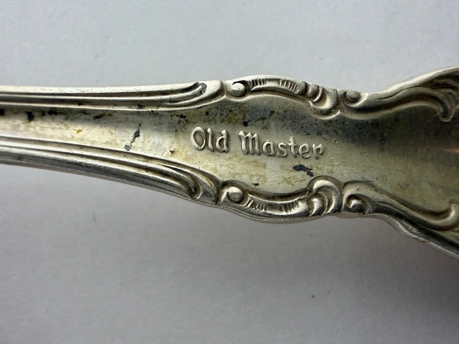 Towle Sterling Silver 'Old Master' Flatware Service (762.8g Of Sterling Silver ($1,730 Melt Value) & 455.6g Of Sterling Handled Knives) [Photo 11]