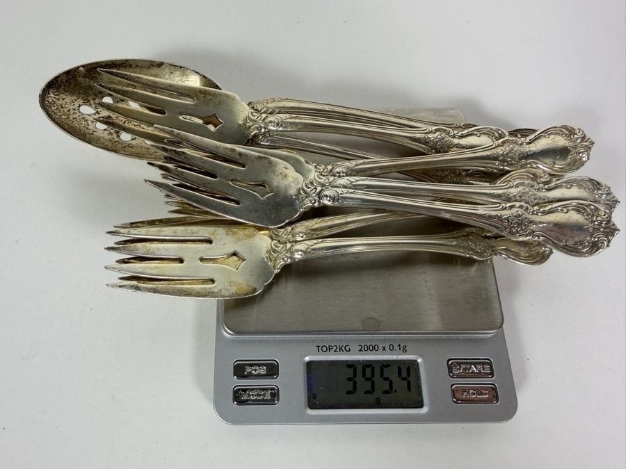 Towle Sterling Silver 'Old Master' Flatware Service (762.8g Of Sterling Silver ($1,730 Melt Value) & 455.6g Of Sterling Handled Knives) [Photo 13]