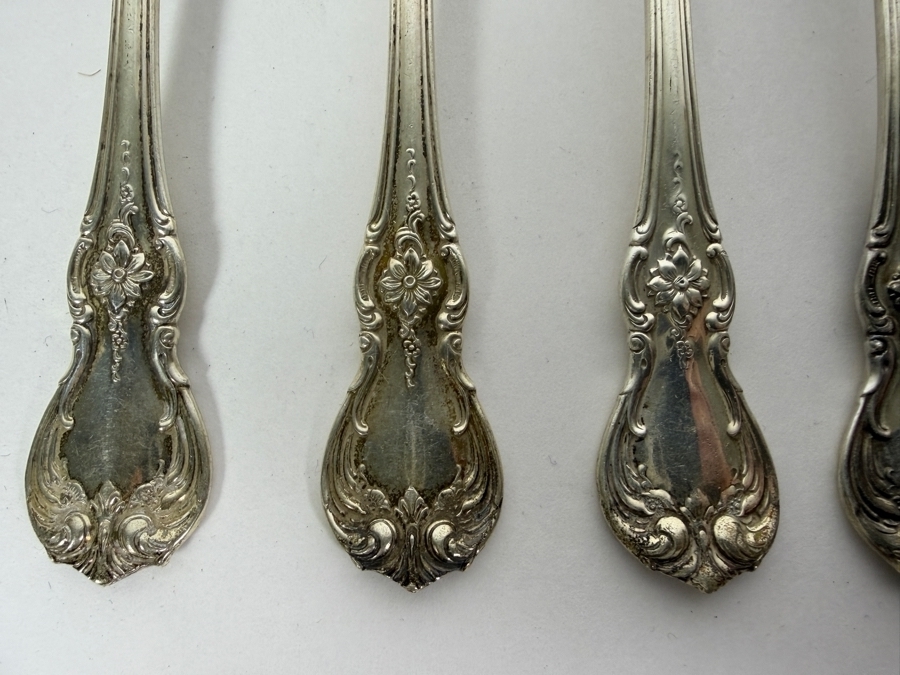 Towle Sterling Silver 'Old Master' Flatware Service (762.8g Of Sterling Silver ($1,730 Melt Value) & 455.6g Of Sterling Handled Knives) [Photo 8]