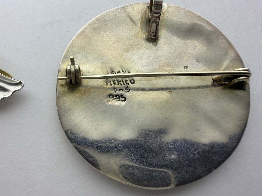 (1) Sterling Silver Pendant (M) And (2) Sterling Silver Brooches Pins 35.9g [Photo 6]