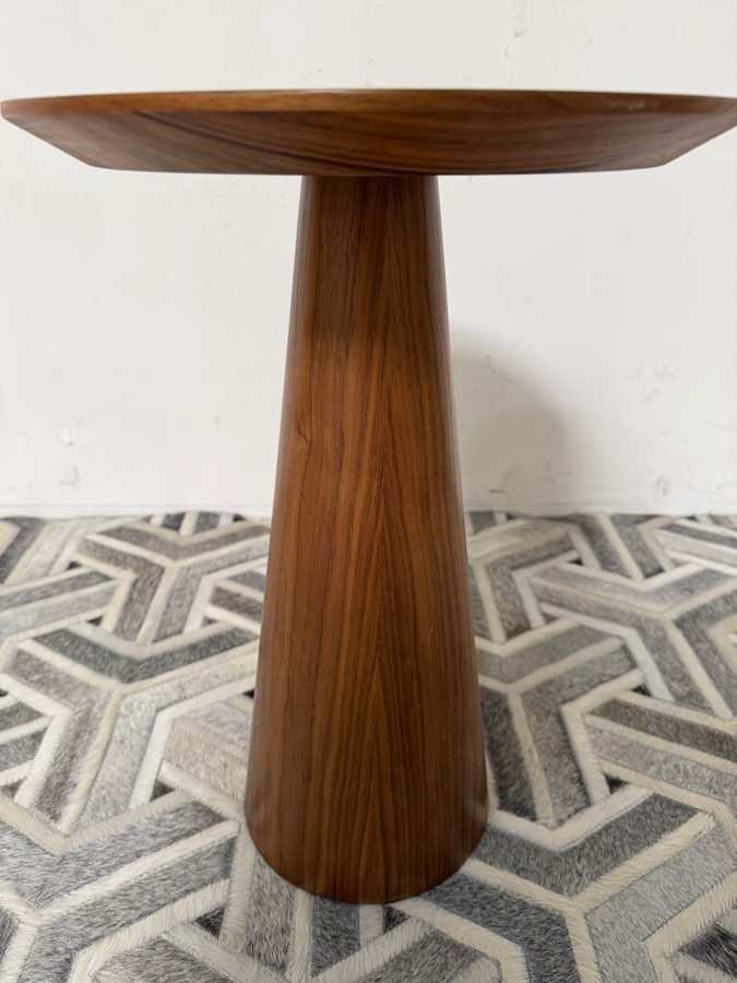 Mobital Tower Medium End Table In Walnut 20H [Photo 5]
