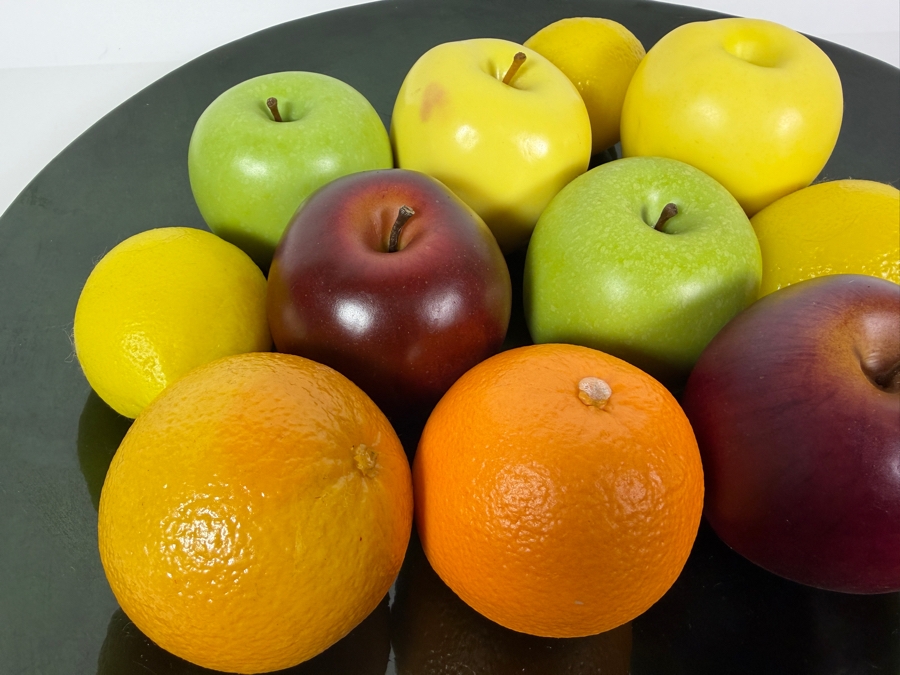 Crate & Barrel 18' Bamboo Green Lacquer Platter With Realistic Faux Fruit Made In Mexico [Photo 3]