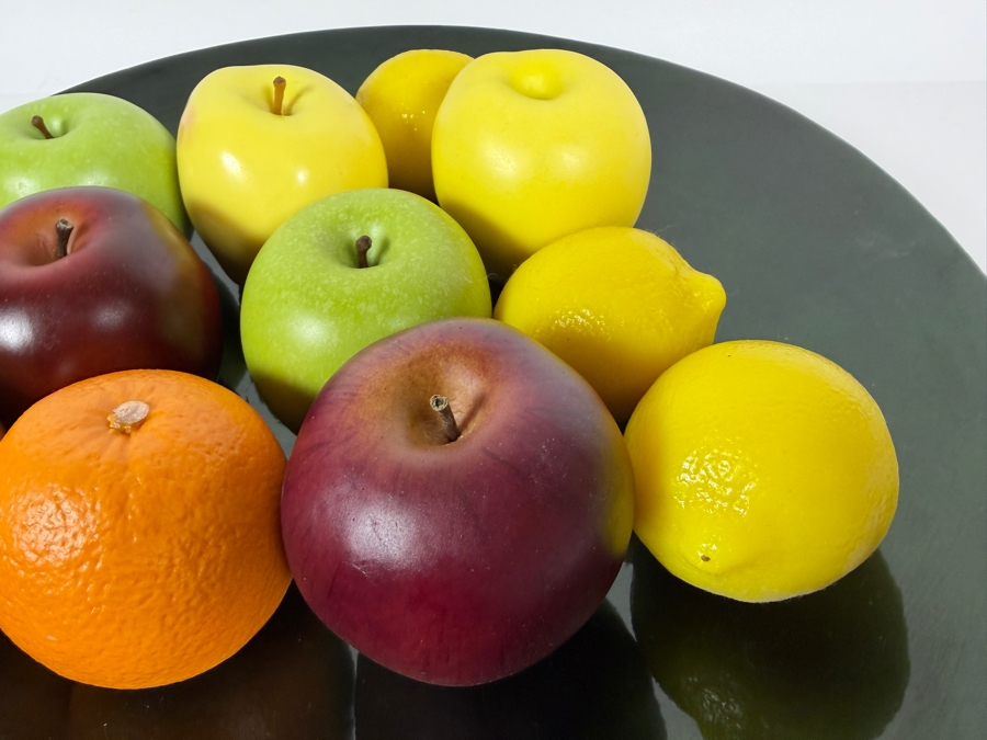 Crate & Barrel 18' Bamboo Green Lacquer Platter With Realistic Faux Fruit Made In Mexico [Photo 4]