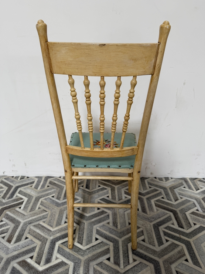 Antique Victorian Era Needlepoint Seat Chair [Photo 6]