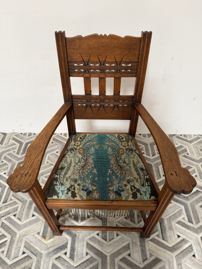  Antique Oak Arts & Crafts Movement Armchair 27W X 22D X 40H [Photo 4]