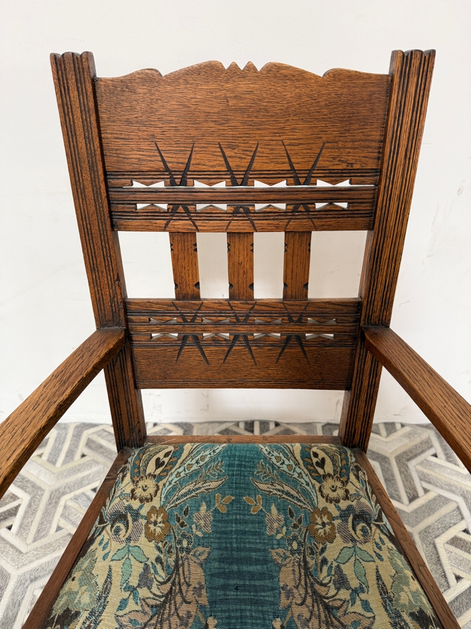  Antique Oak Arts & Crafts Movement Armchair 27W X 22D X 40H [Photo 3]