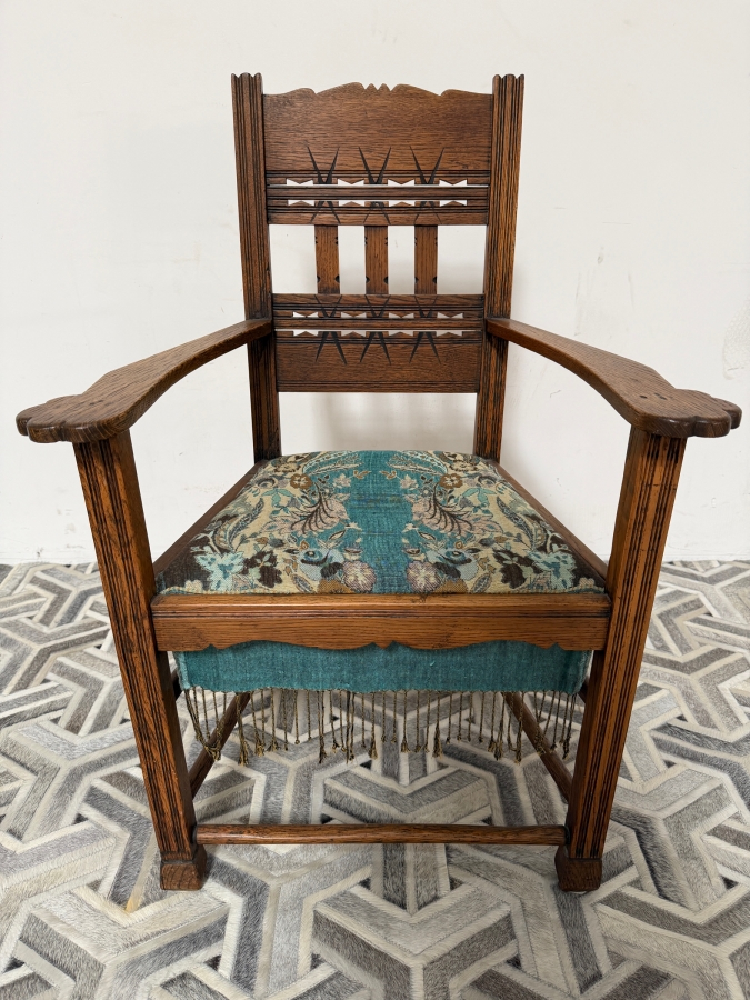  Antique Oak Arts & Crafts Movement Armchair 27W X 22D X 40H [Photo 2]