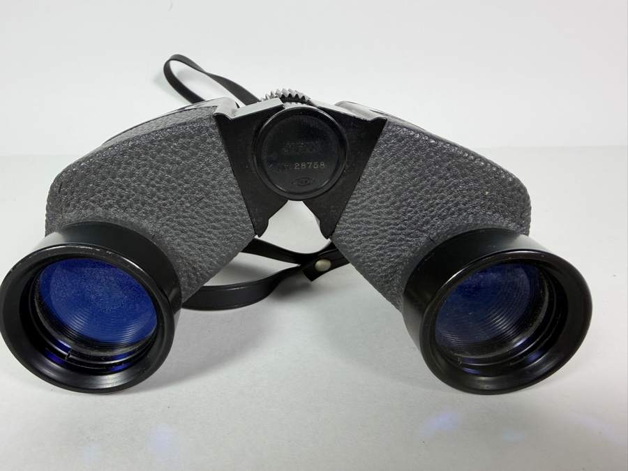 Promaster 7 x 35 Extra Wide Angle Binoculars Model No. 770P [Photo 5]
