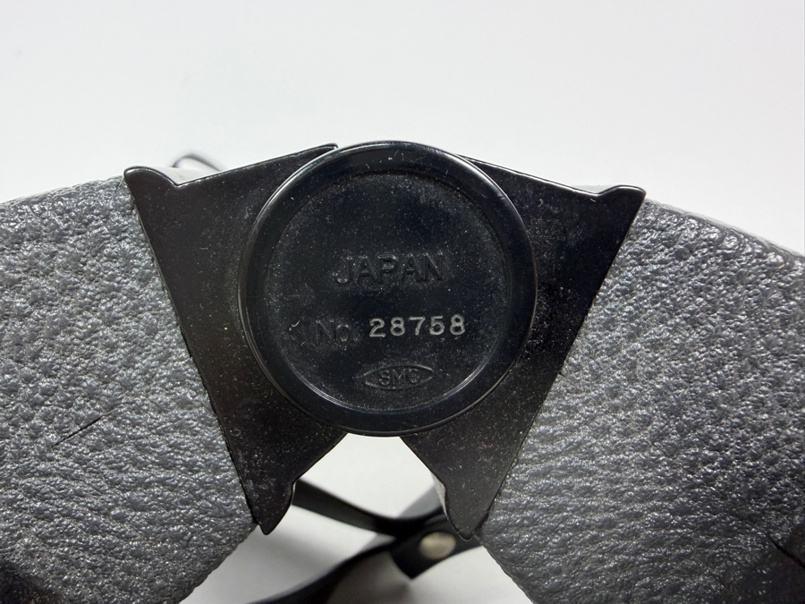 Promaster 7 x 35 Extra Wide Angle Binoculars Model No. 770P [Photo 6]