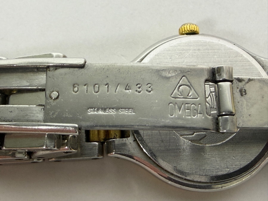 Ladies Omega DeVille Wrist Watch [Photo 5]