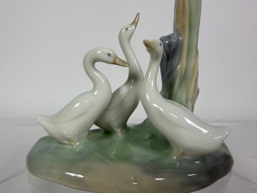 NAO By Lladro Porcelain Figurine 4.75'H [Photo 2]