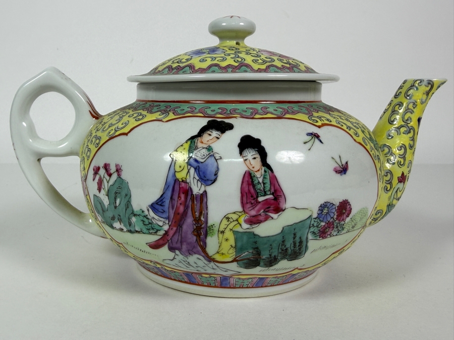 Vintage Chinese Qianlong Nian Zhi Famille Rose Yellow Ground Geisha Porcelain Teapot, 5'H [Photo 4]