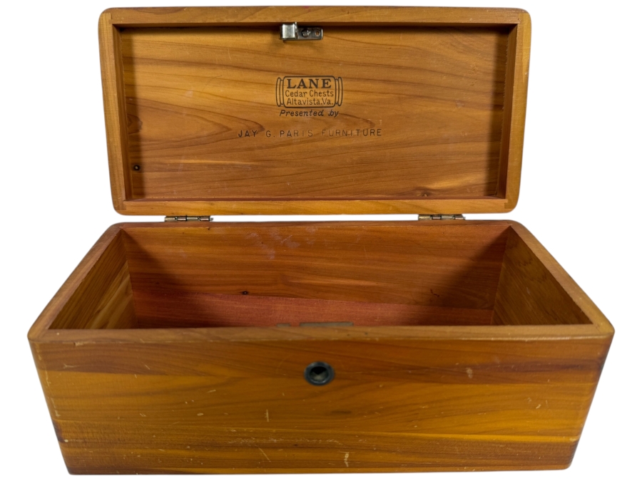 Vintage Lane Cedar Chests Jay G Paris Furniture Miniature Keepsake Trinket Box, 9'W