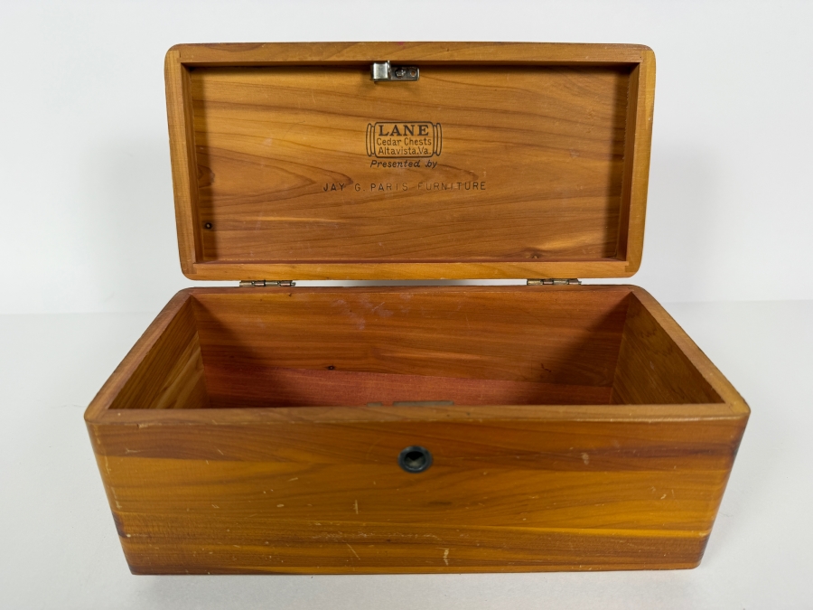 Vintage Lane Cedar Chests Jay G Paris Furniture Miniature Keepsake Trinket Box, 9'W [Photo 2]