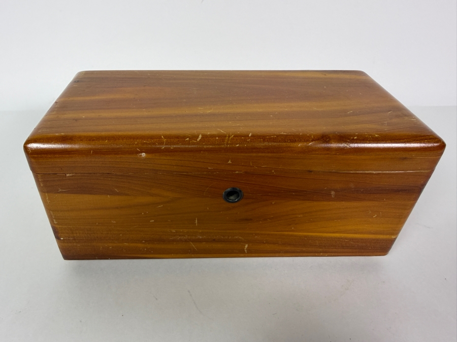Vintage Lane Cedar Chests Jay G Paris Furniture Miniature Keepsake Trinket Box, 9'W [Photo 3]