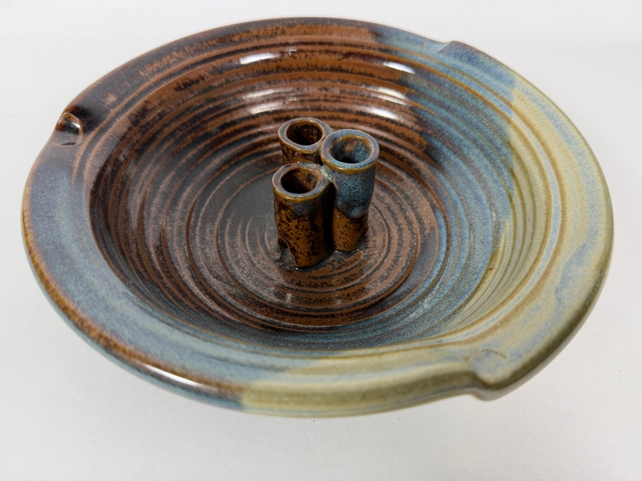 Vintage Noah Pottery Blue Brown Glazed Ribbed Stoneware Ikebana Flower Frog Bowl, 8.5'W [Photo 3]